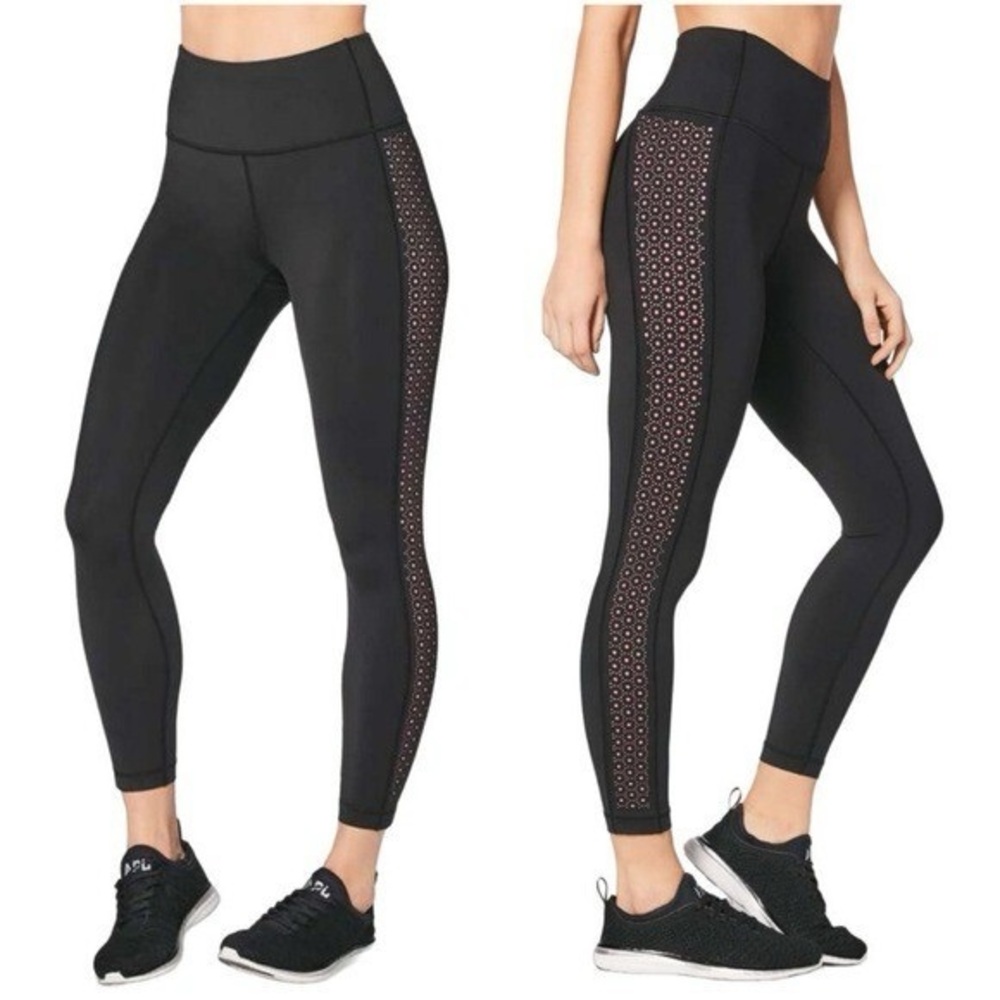 Lululemon woman’s Colour me quick 7/8‎ tight 25” black pink size 4